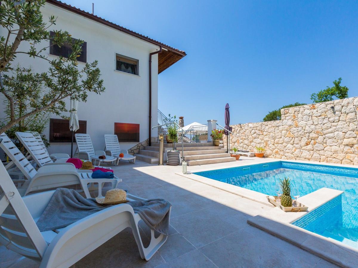 Apartments Susanne Novi Vinodolski Zewnętrze zdjęcie