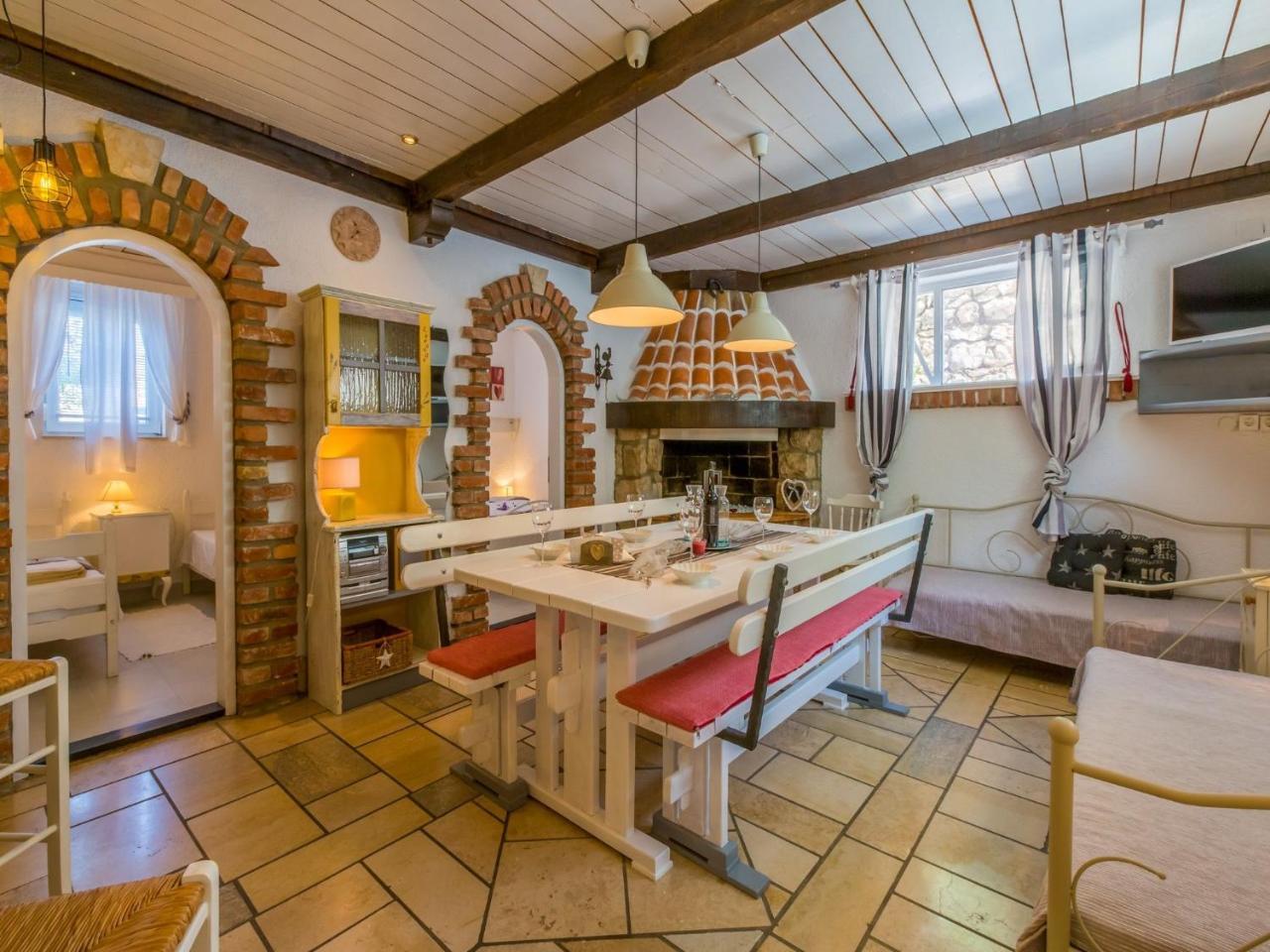 Apartments Susanne Novi Vinodolski Zewnętrze zdjęcie